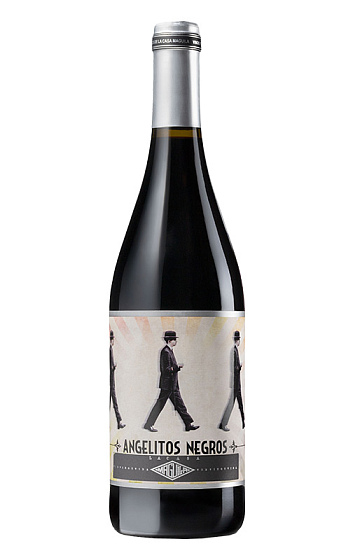 Produit: Angelitos Negros 2023