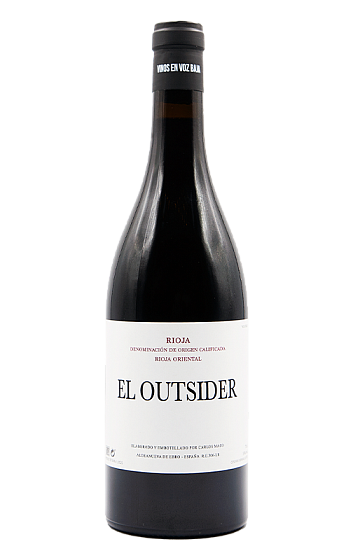 Produit: En Voz Baja El Outsider 2024