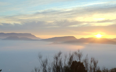 Panorámica con niebla