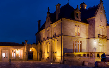 El Château de noche